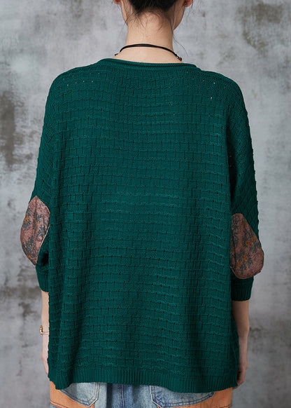Well Tailored Sweater with a Graceful Silhouette