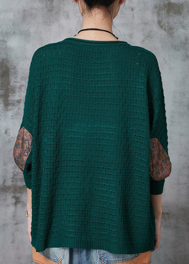 Well Tailored Sweater with a Graceful Silhouette