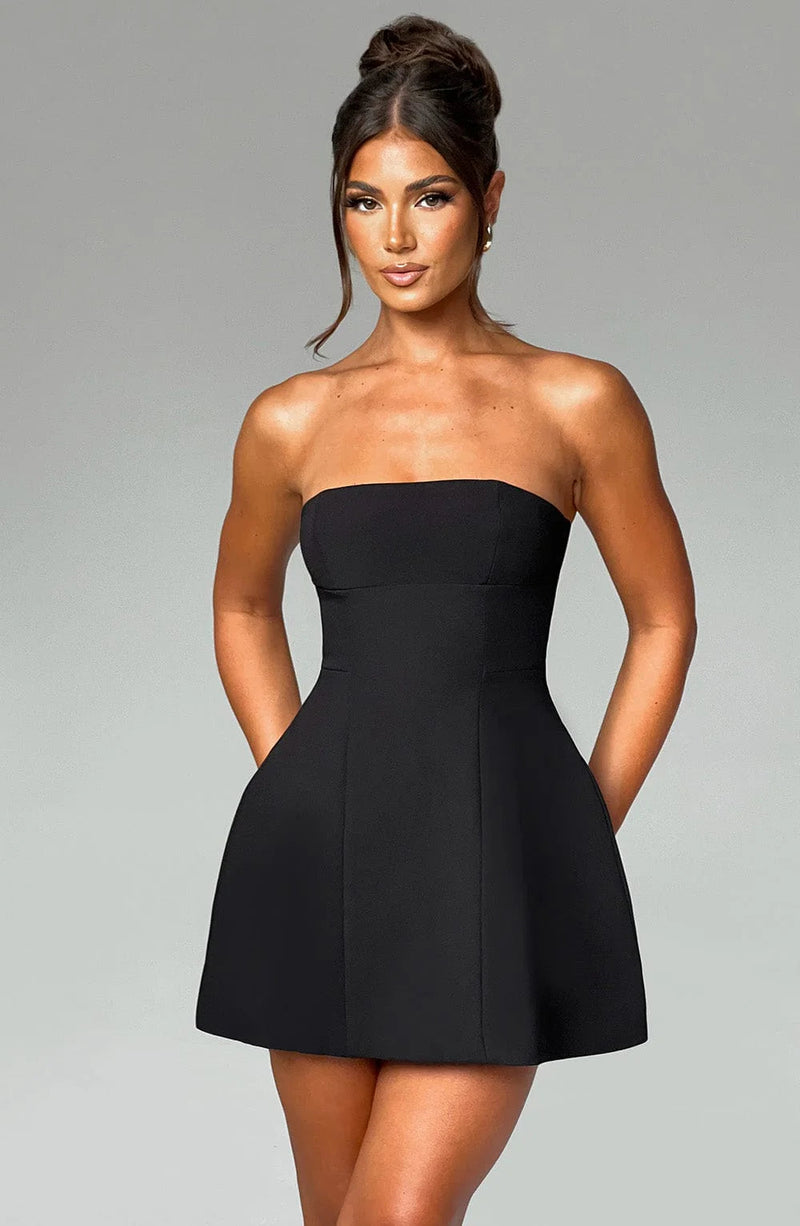 Sophisticated Dress with a Clean Classic Look