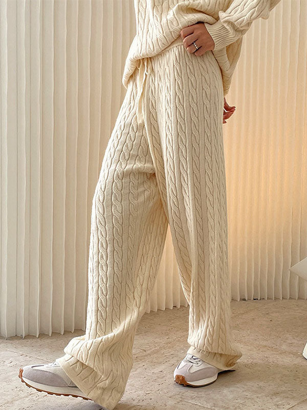 Elegantly Styled Pants for Everyday Wear