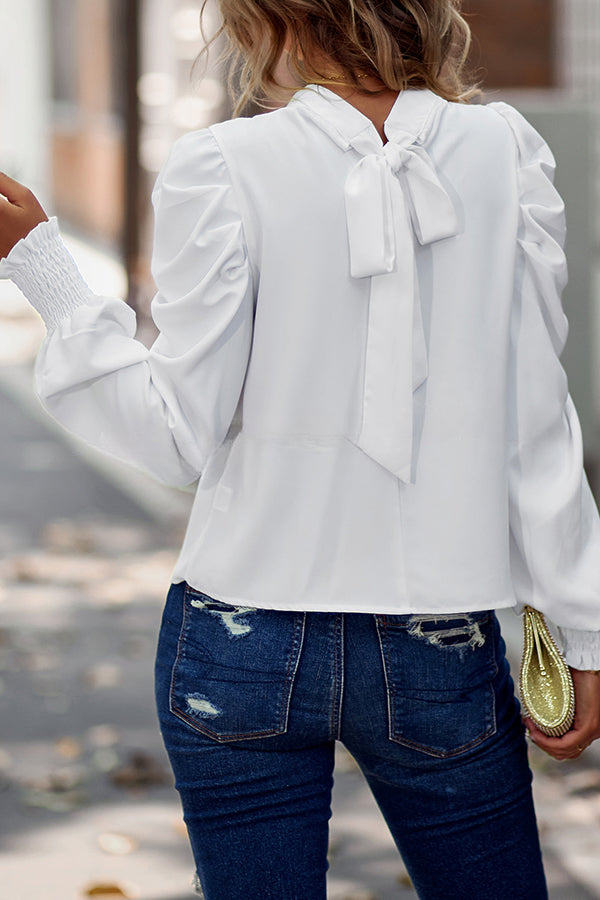 Classic Vintage Shirt with a Flattering Fit