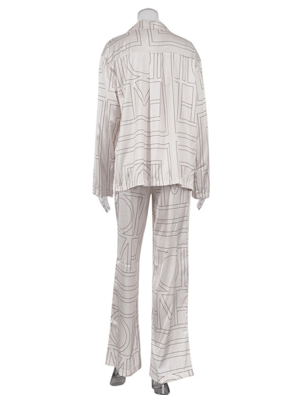 Sophisticated Blouse with a Clean Classic Look