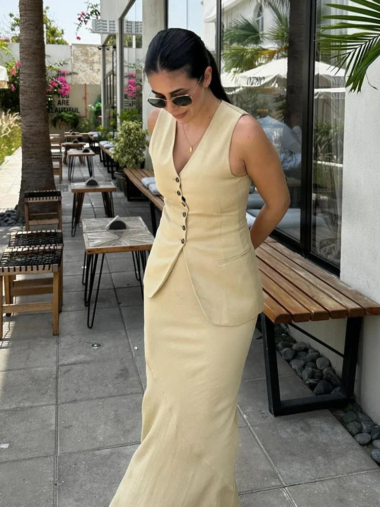 Classic Vintage & Enduringly Stylish Garment
