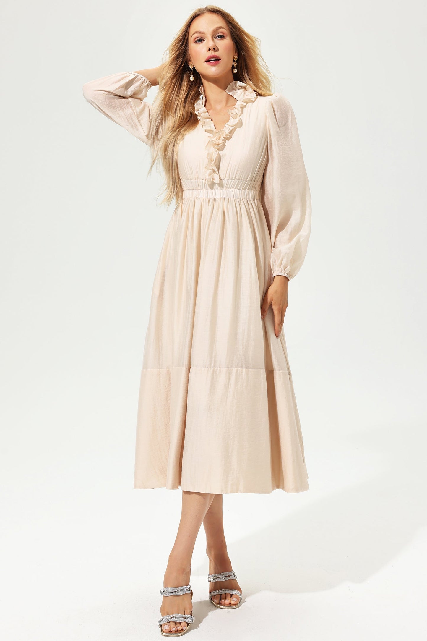 Classic Vintage Dress with a Flattering Fit