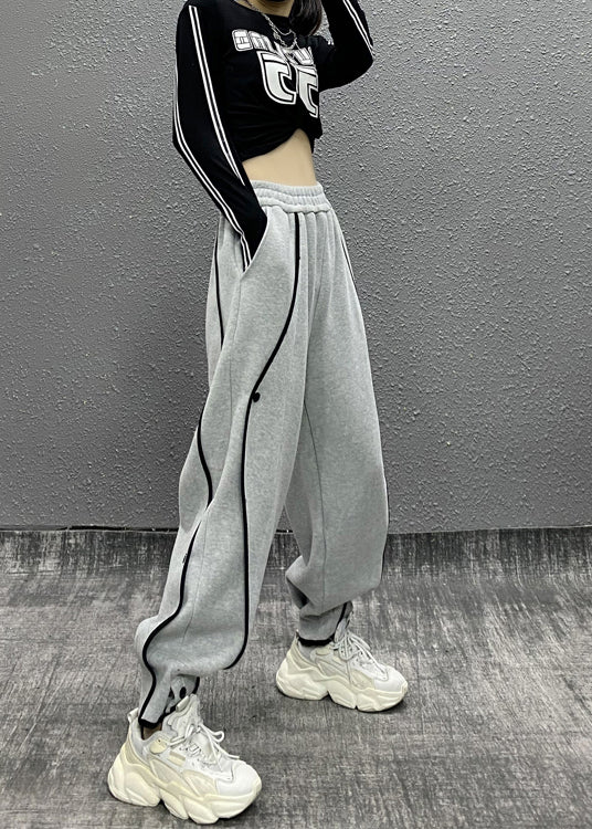 Well Tailored Pants with a Graceful Silhouette