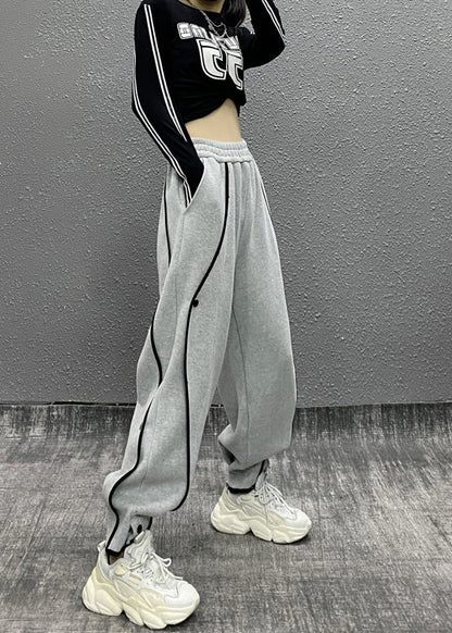 Well Tailored Pants with a Graceful Silhouette