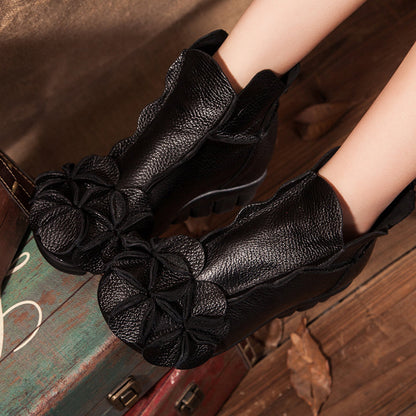 Well Tailored Boots with a Graceful Silhouette