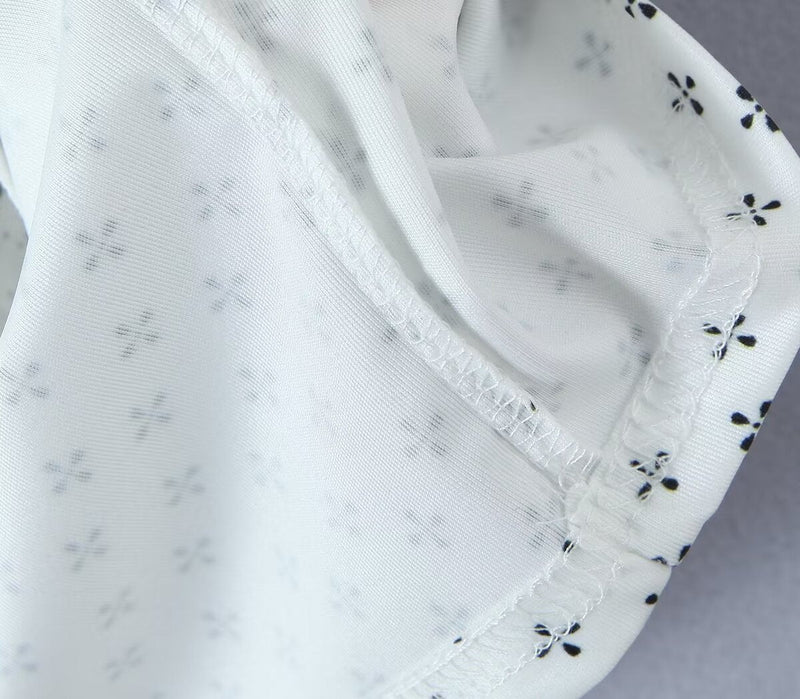 Sophisticated Garment with a Clean Classic Look