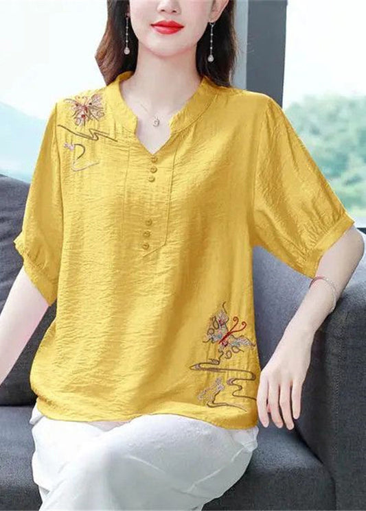 Well Tailored Blouse with a Graceful Silhouette