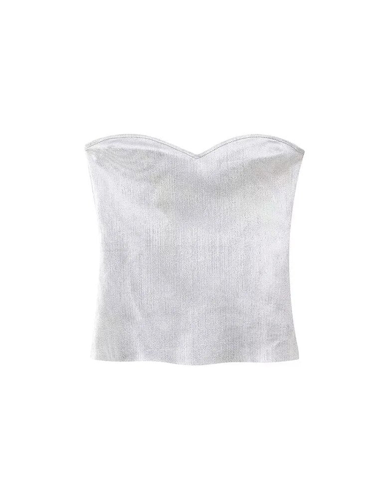 Classic Vintage Top with a Flattering Fit