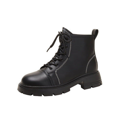 Polished Boots with an Effortless Classic Look