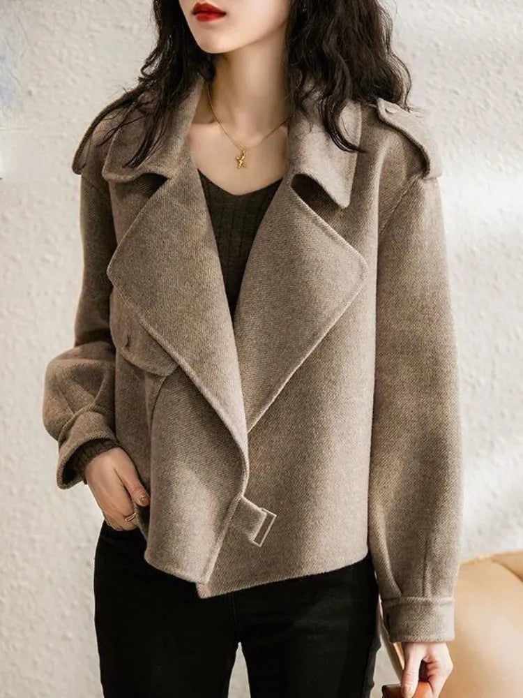 Sophisticated Jacket with a Clean Classic Look