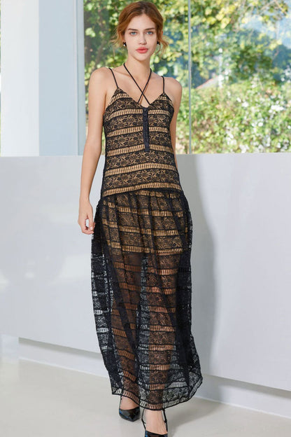 Effortlessly Elegant Dress with a Timeless Design