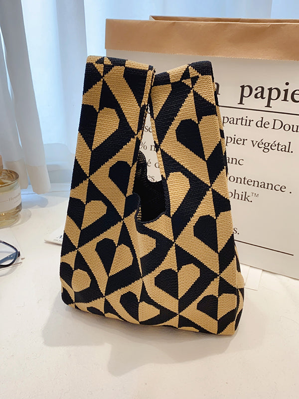 Classic Vintage Bag with a Flattering Fit