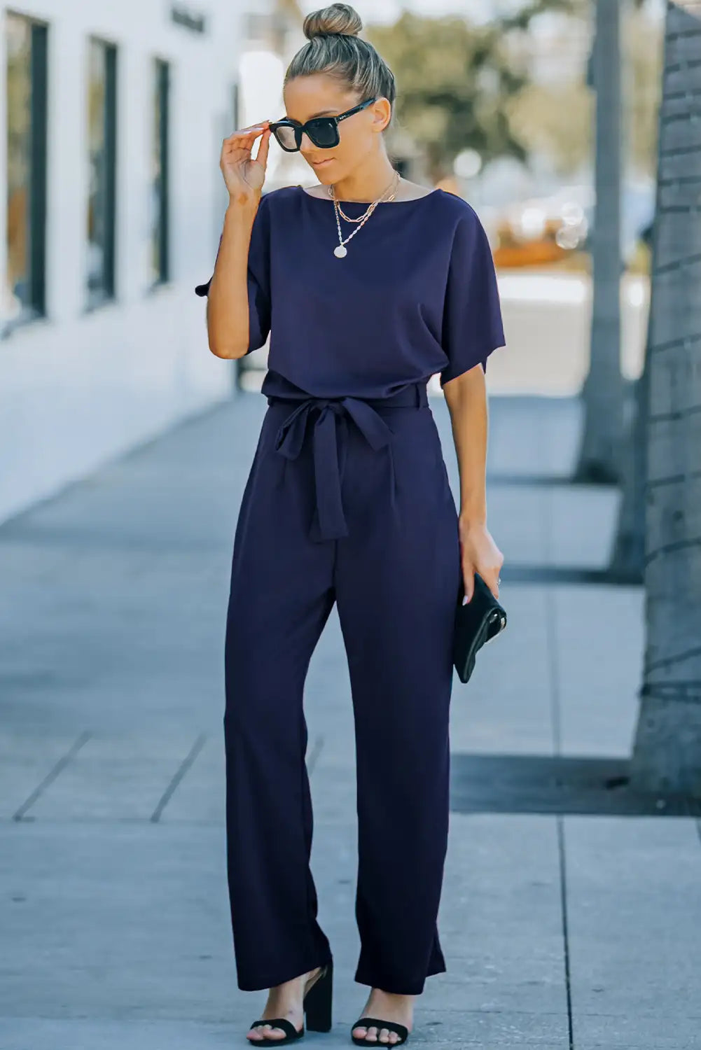 Effortlessly Elegant Garment with a Timeless Design