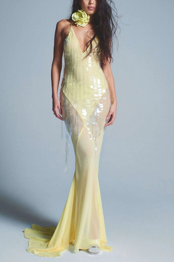 A Vintage Style Dress with Delicate Timeless Details