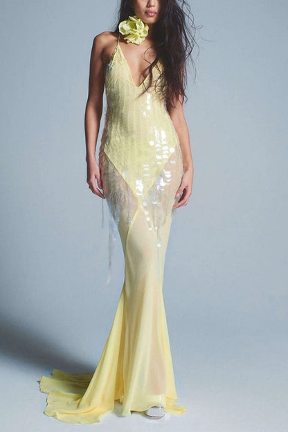 A Vintage Style Dress with Delicate Timeless Details