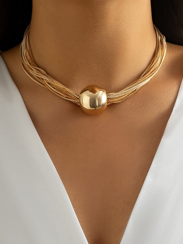 Beautifully Finished Garment in a Timeless Design
