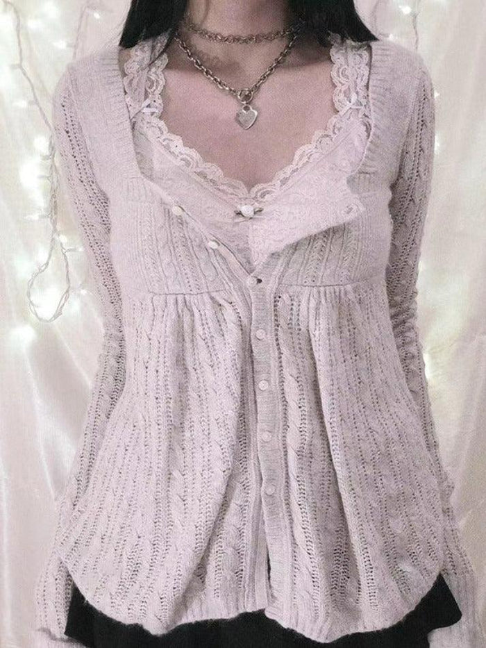 Elegantly Styled Cardigan for Everyday Wear