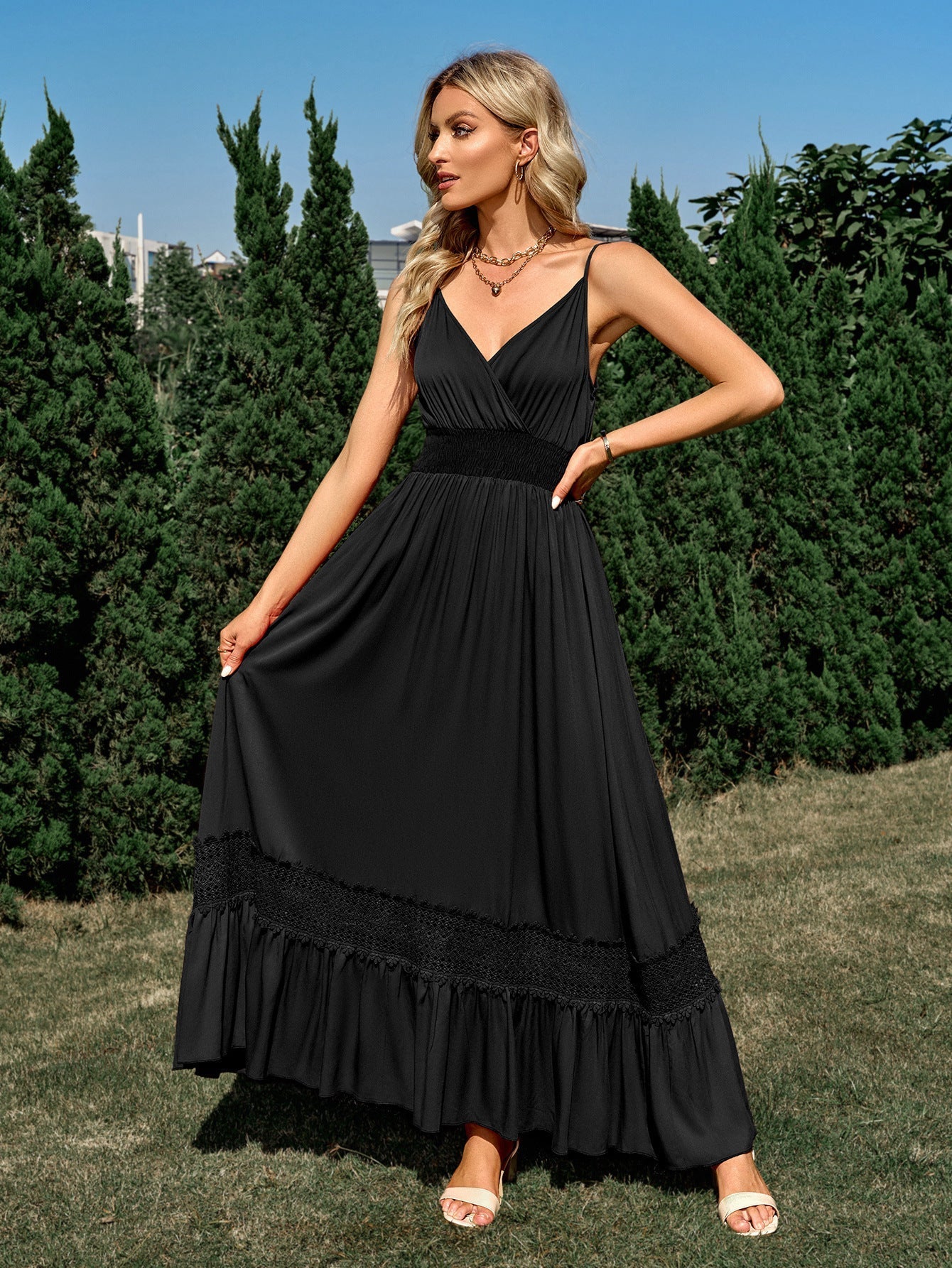 Beautifully Crafted Garment in a Classic Style
