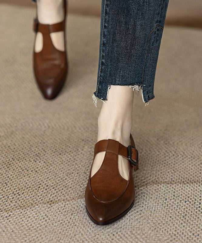 Classic Vintage Shoes with a Flattering Fit