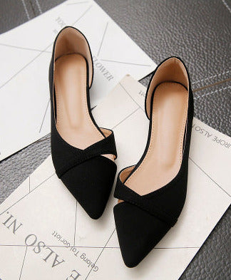 Classic Vintage Shoes with a Flattering Fit