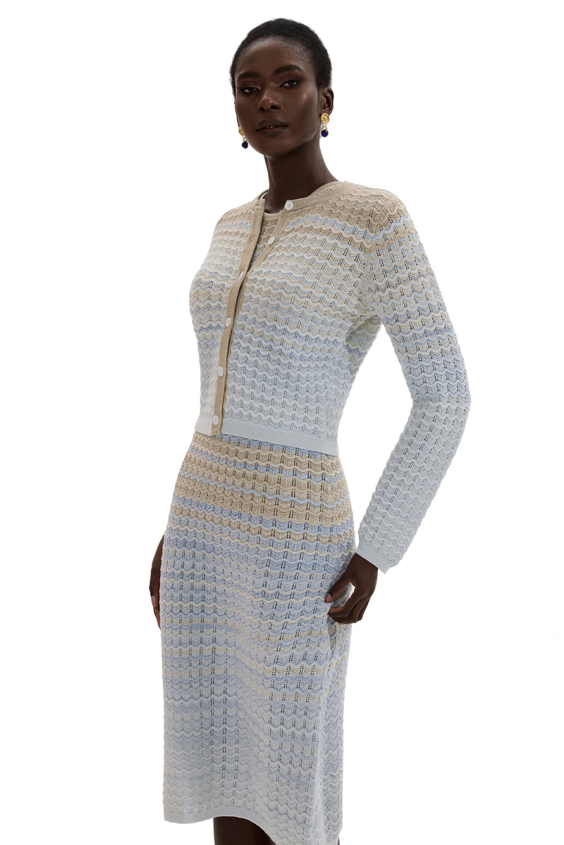 Well Tailored Coat with a Graceful Silhouette