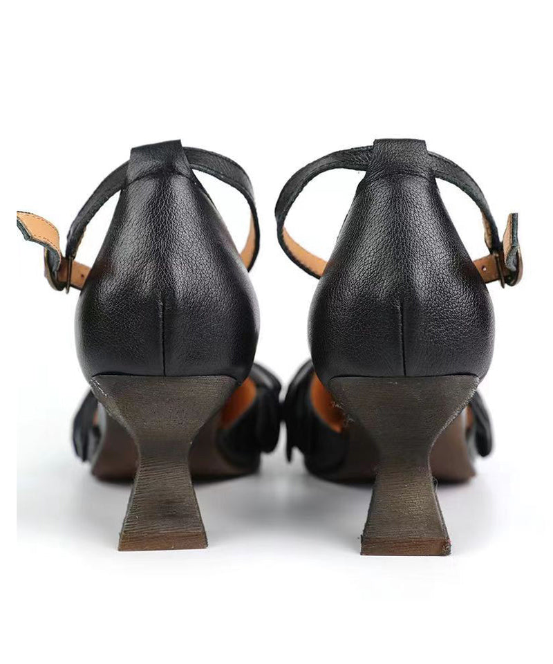 Beautifully Crafted Sandals in a Classic Style