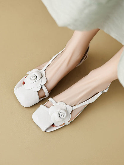 Well Tailored Sandals with a Graceful Silhouette