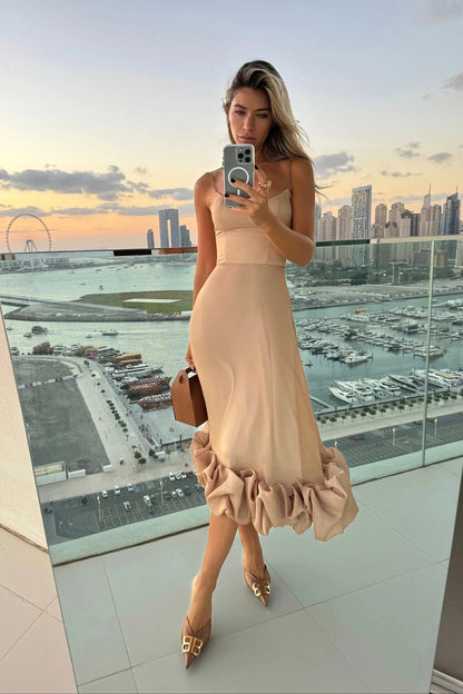 Gracefully Styled Dress for Any Occasion