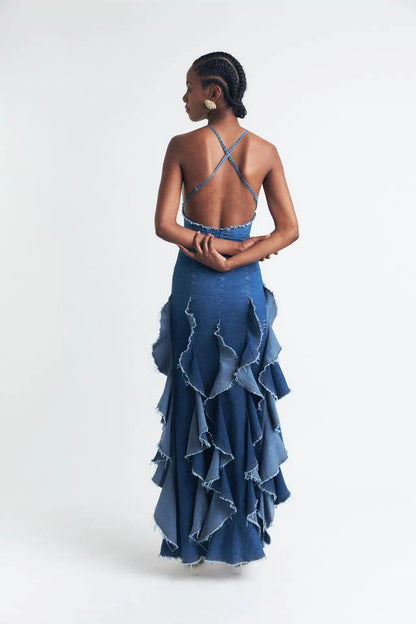 Gracefully Styled Dress for Any Occasion
