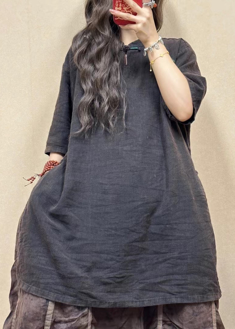 Gracefully Styled Blouse for Any Occasion