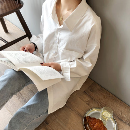 Classic Vintage Shirt with a Flattering Fit