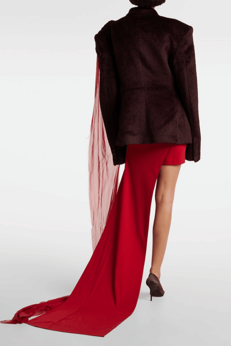 Polished Garment with an Effortless Classic Look