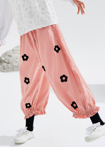 Well Tailored Pants with a Graceful Silhouette