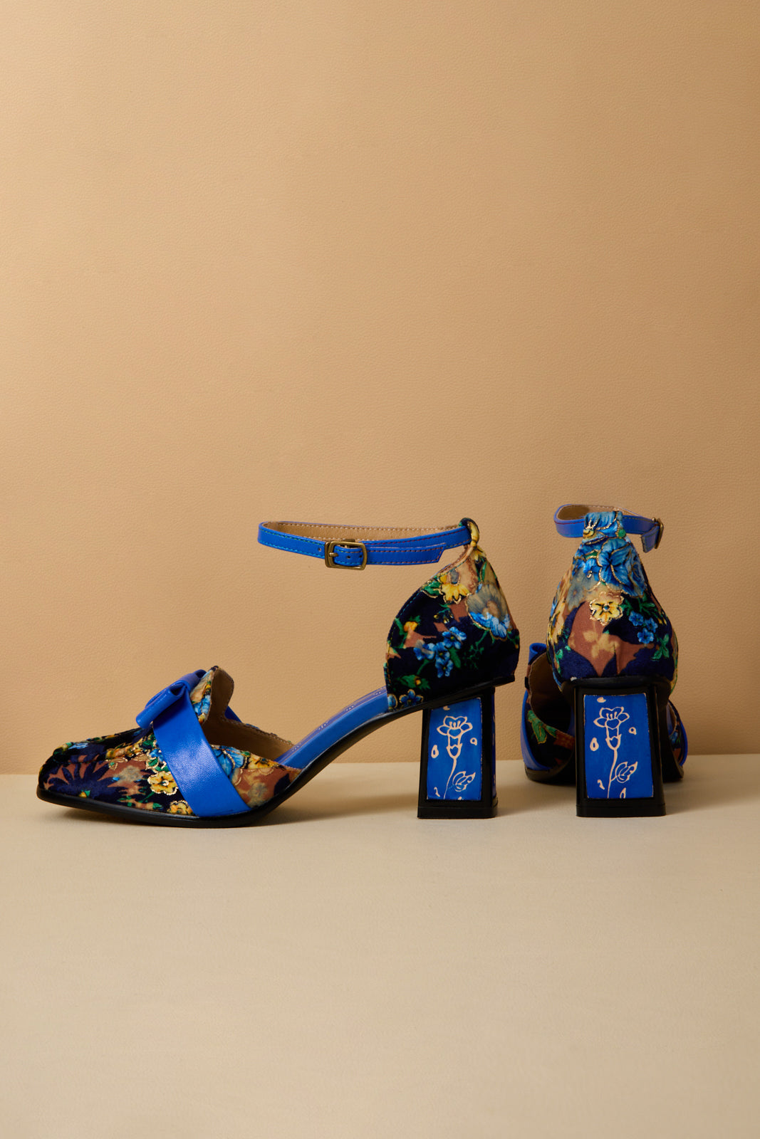 A Vintage Style Heels with Delicate Timeless Details