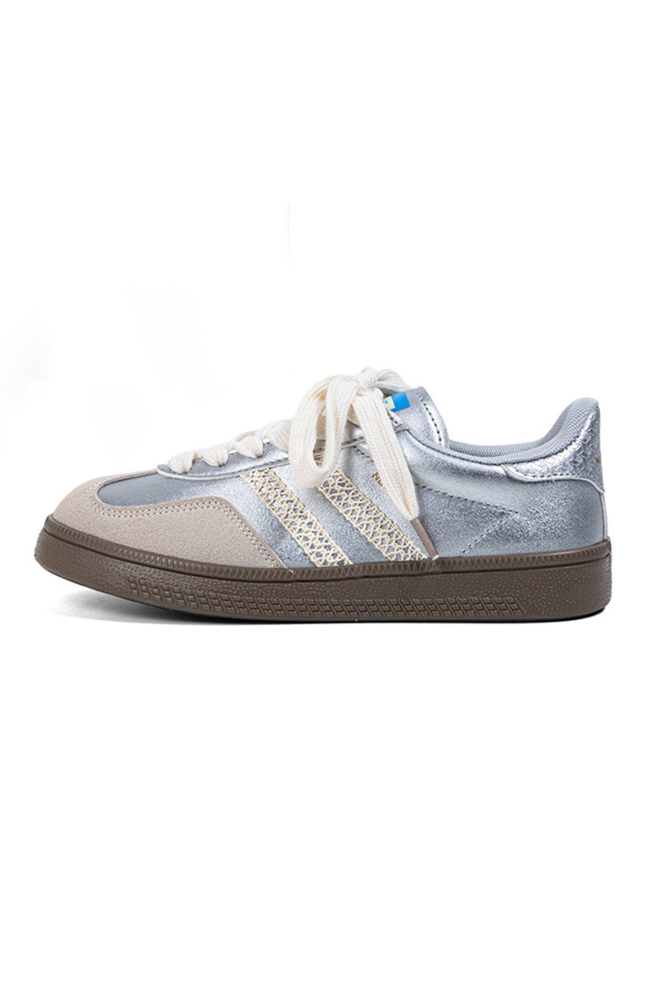Well Tailored Sneakers with a Graceful Silhouette
