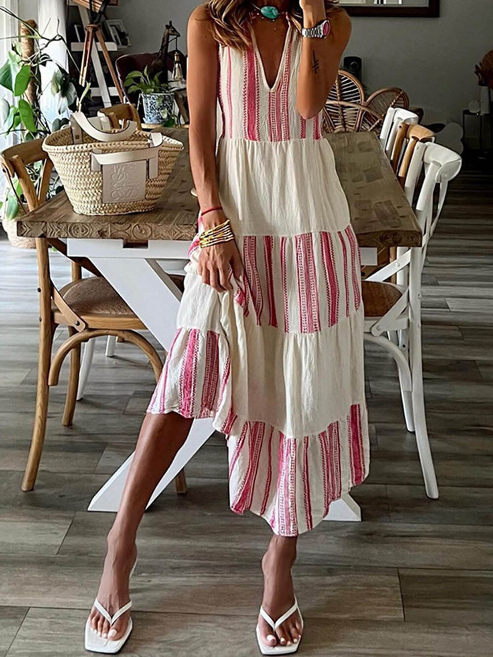 Beautifully Crafted Dress in a Classic Style