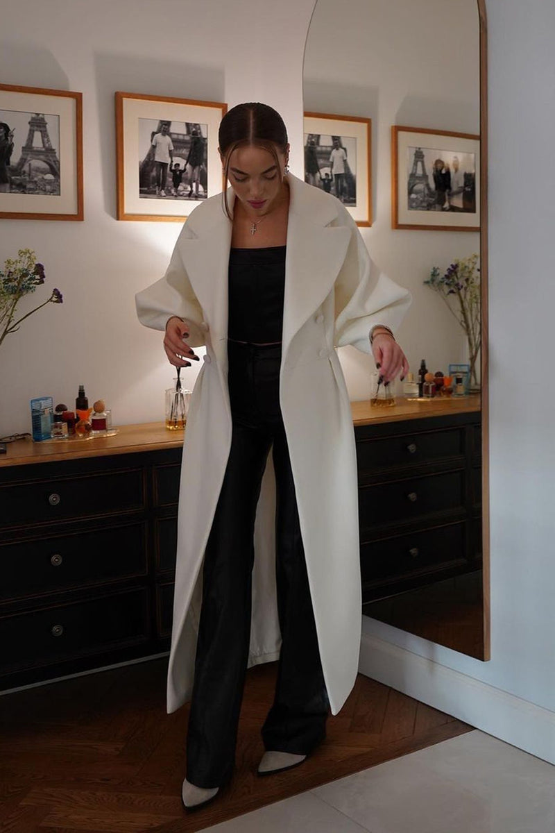 Beautifully Crafted Coat in a Classic Style
