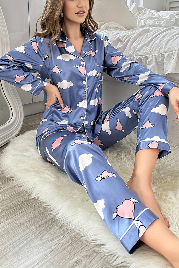 Classic Vintage Garment with a Flattering Fit