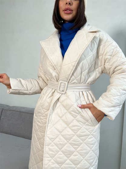 Beautifully Finished Jacket in a Timeless Design