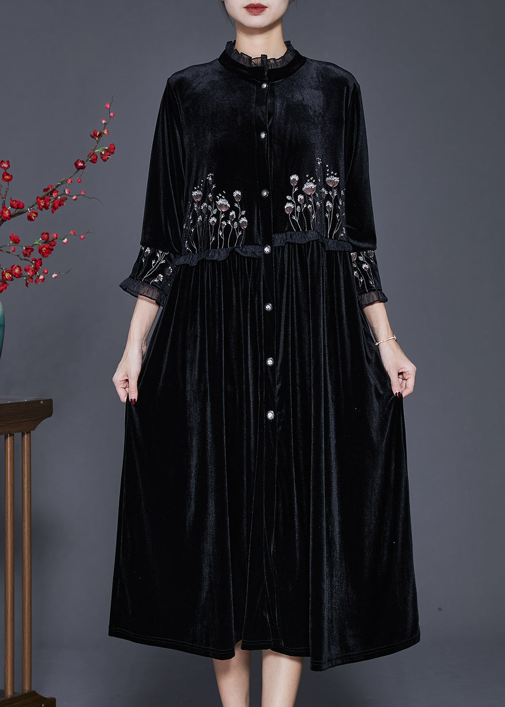 Polished Dress with an Effortless Classic Look