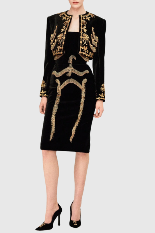 Beautifully Crafted Dress in a Classic Style