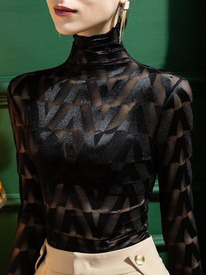 Beautifully Crafted T-Shirt in a Classic Style