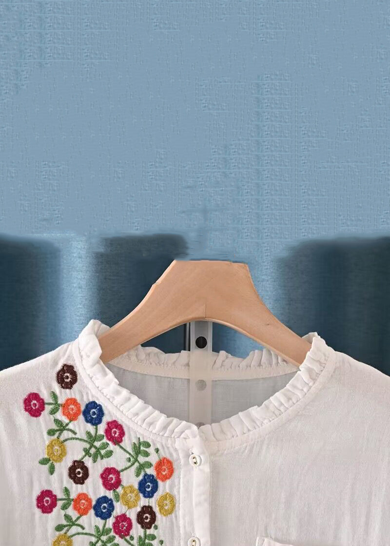 Well Tailored Shirt with a Graceful Silhouette