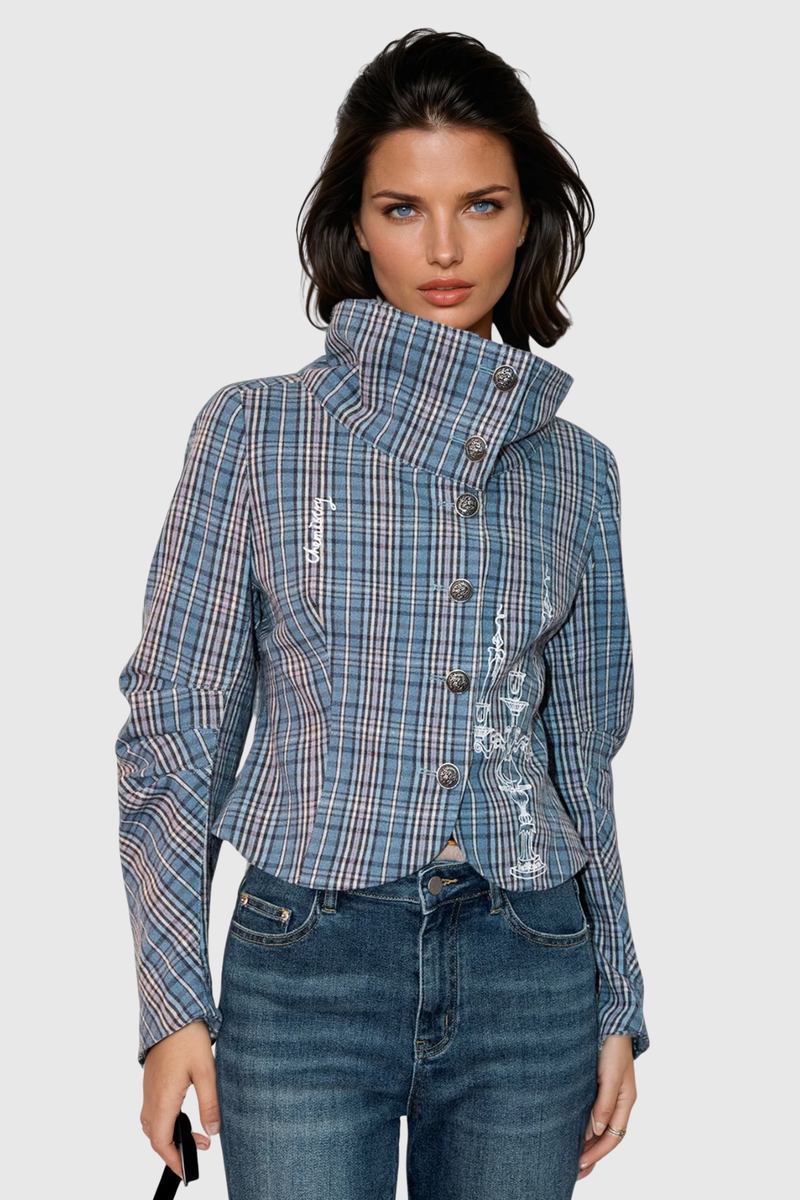 Effortlessly Elegant Garment with a Timeless Design