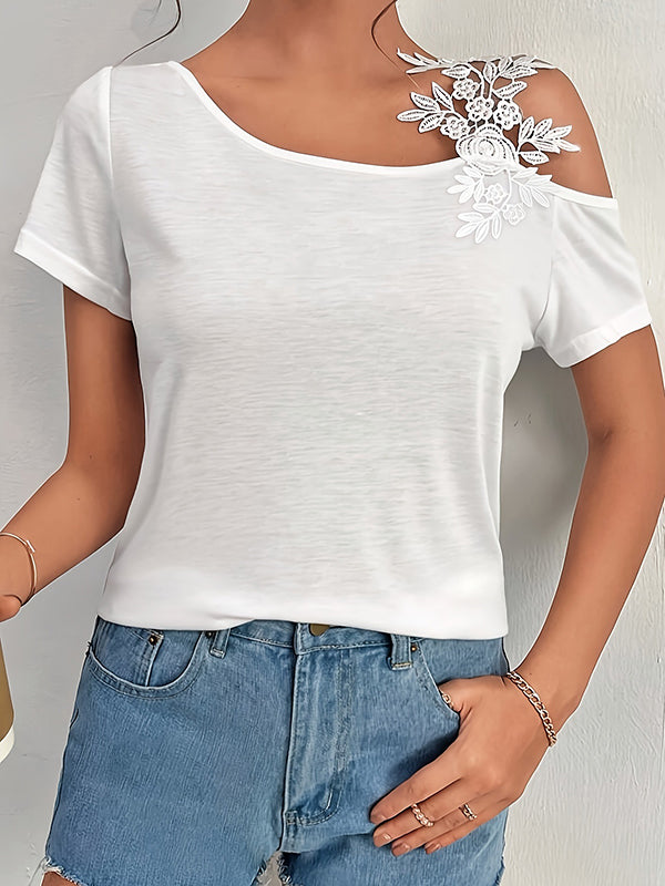 Beautifully Finished T-Shirt in a Timeless Design