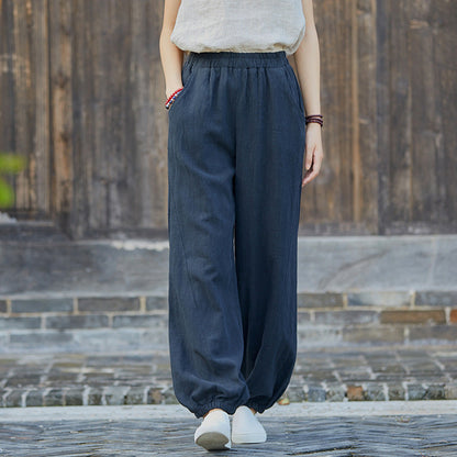 Classic Vintage Pants with a Flattering Fit