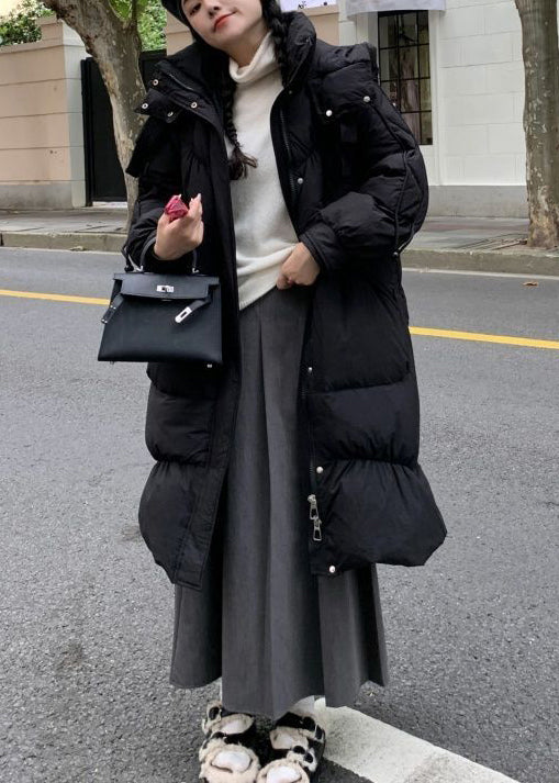Well Tailored Coat with a Graceful Silhouette
