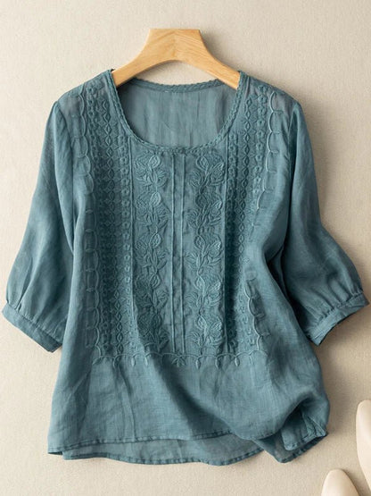 A Vintage Style Top with Delicate Timeless Details